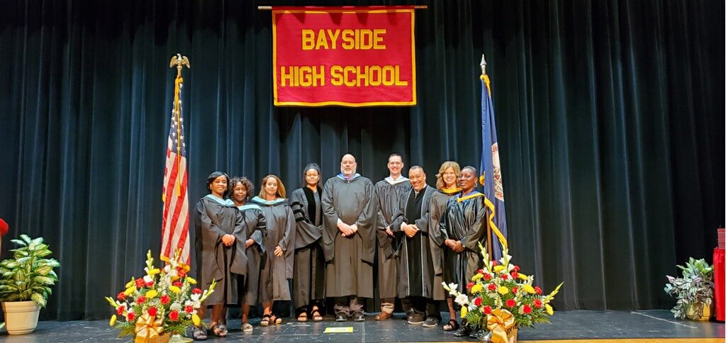 RADirector21's tweet photo. Bayside’s finest - The “A-Team”.  Loving our time with our seniors and their families.  Proud to be a Marlin! https://t.co/Mx1vLN5ndF