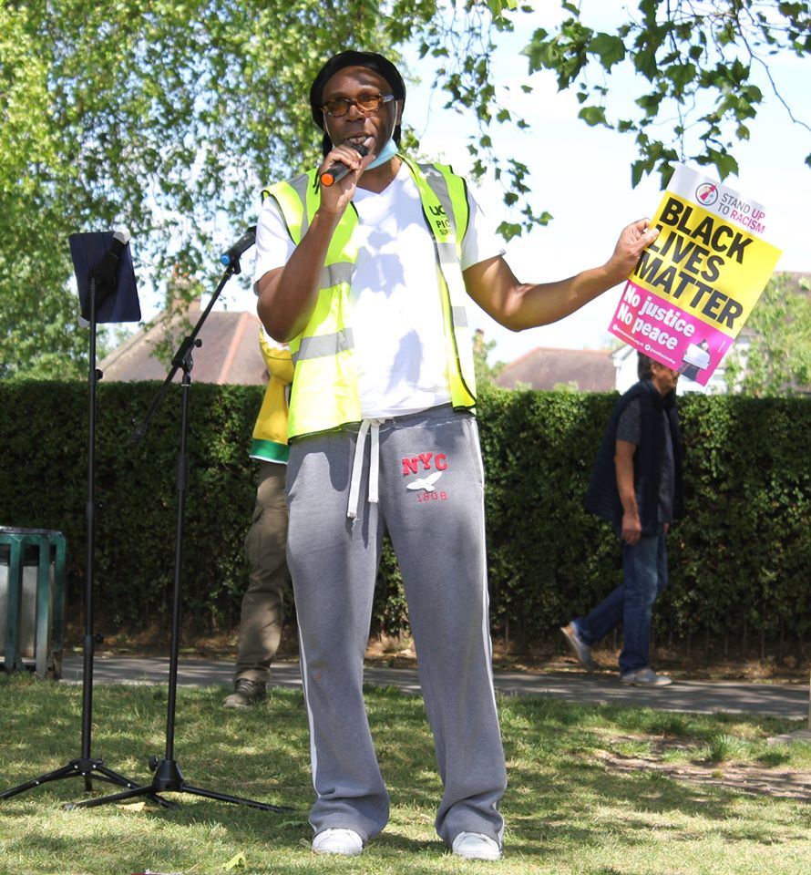 HillTalkShow's tweet photo. Tune in to our show at 5pm today (repeated 5pm Sunday) https://t.co/yqUuUBATOj
We cover #BLM #BlackLivesMatter and have a feature from the rally at Hilly Fields last Saturday. #lewisham #telegraphhill #telegraphhillradio #localradio #communityradio #nunhead #se4 #London https://t.co/FbX0ixpdj8