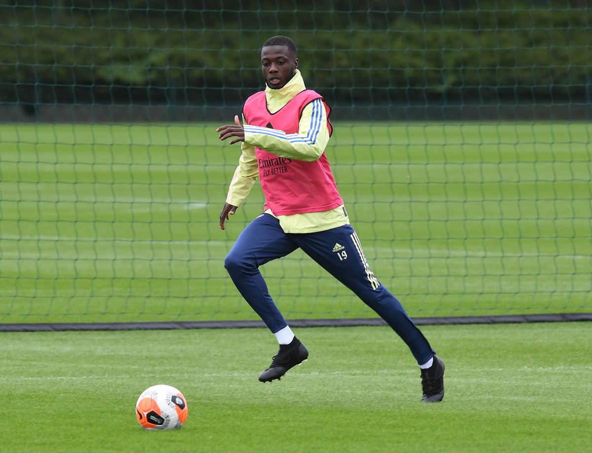 Arsenal tweet media