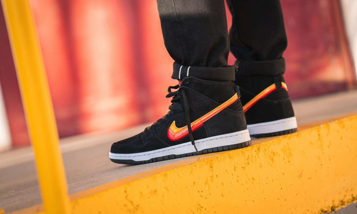 DigitalSportArg's tweet photo. Botas SB Dunk High Pro #nike 💥 
-
Link de compra: https://t.co/BAVDbvxtiC
ART: BQ6826003
-
Disponible en nuestro Shopping Online https://t.co/q3XeeF2RWk. 🚚  Envíos a todo el país! 
 #digitalsport #sneakers #diadelpadre #shoppingonline #nike #fluid #botas #moda #highpro https://t.co/88R1EYZm0m