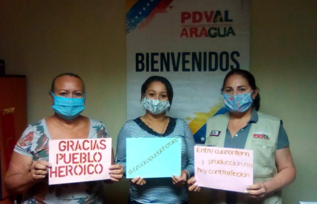 PDVAL_OFICIAL's tweet photo. Mientras tengamos trabajadores/as como ustedes y aliados como los líderes comunitarios y soldados Bolivarianos, en esta Empresa Socialista estaremos agradecidos con la vida ¡#GraciasPuebloHeroico! https://t.co/6SQpPymiqK