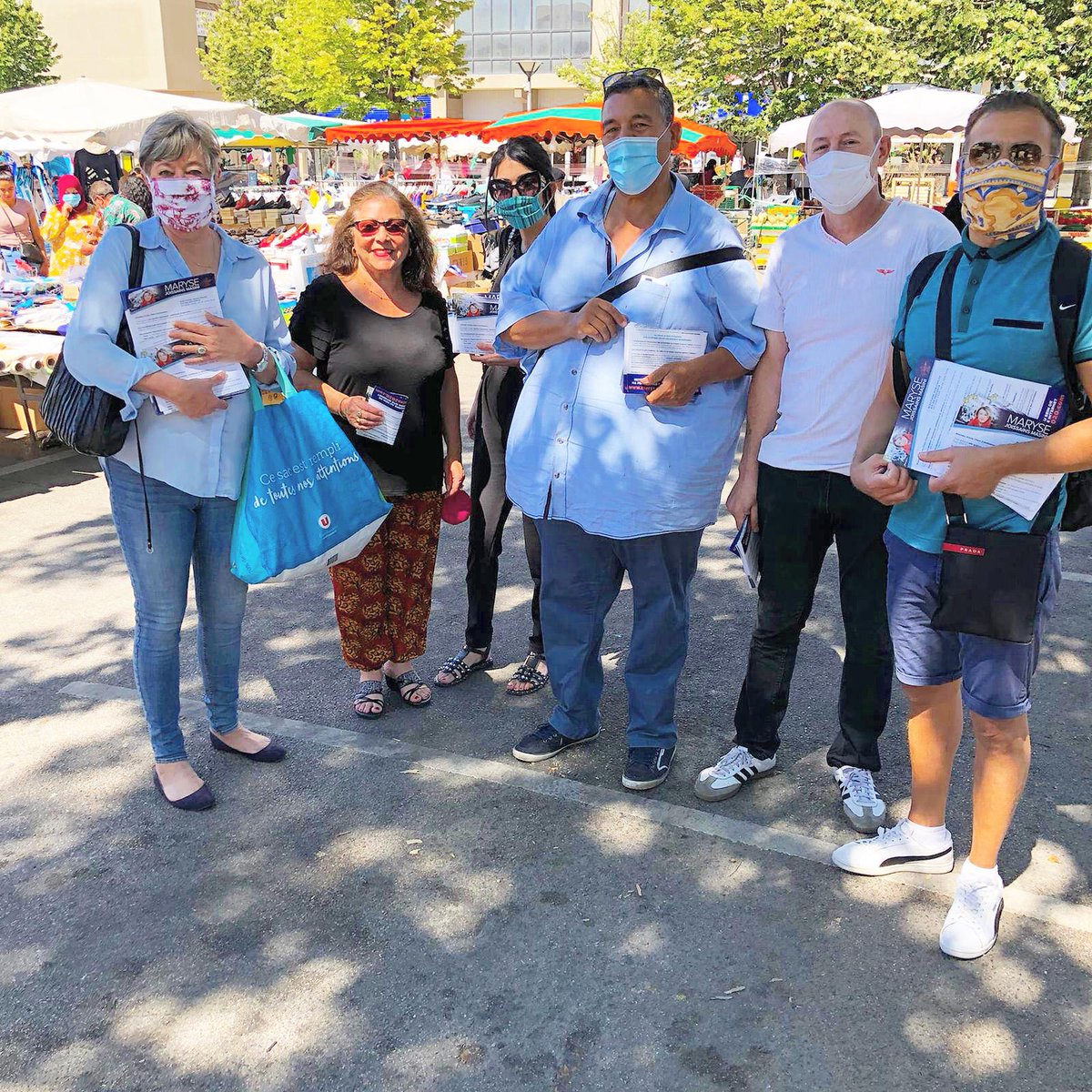 [Rencontre avec les habitants] 
Marché de Puyricard &amp; Encagnane

📣 Ce matin mon équipe est venue à la rencontre des habitants et des commerçants sur les marchés de Puyricard et d’Encagnane.

Merci encore pour votre accueil 💙🧡

#maryse2020 #lapassiondaix #municipales2020