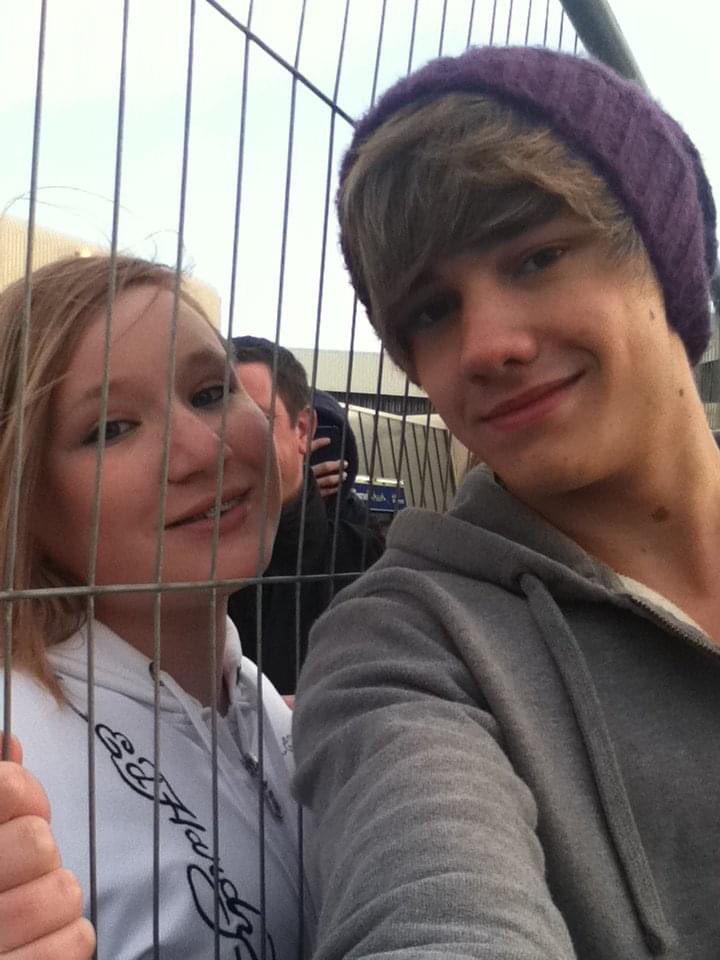 thatcliffxrdkid's tweet photo. 9 years on and still the best day of my life💙

@LiamPayne @NiallOfficial https://t.co/kxajEww4AH