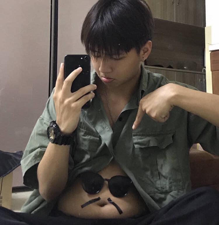 gameguinz's tweet photo. จะมามีพุงเหมือนกันไม่ได้ https://t.co/agtIFH0tX3