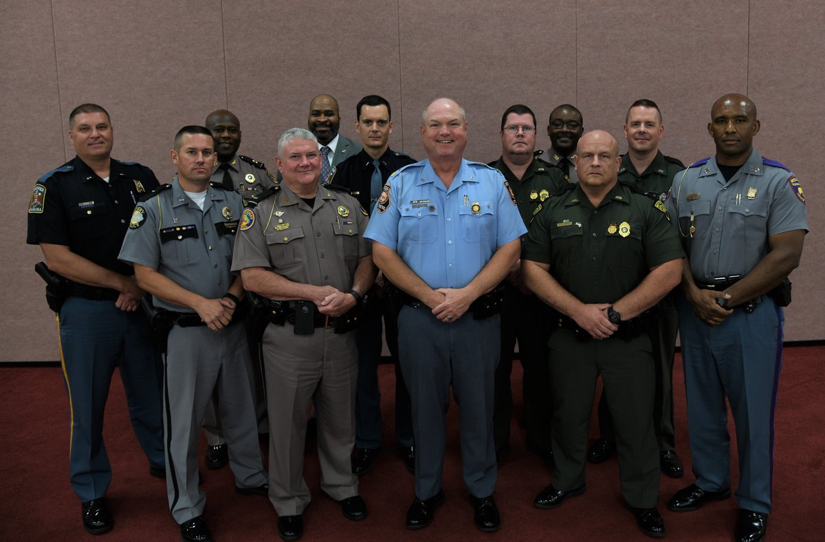 ga_dps's tweet photo. Thank you to all the Troopers that helped out during the GSP SFC/LT Assessment Centers. We couldn't have done it without you. Safe travels back to your home states. @MissDPS @ALEAprotects @kystatepolice @FLHSMV @FHPOrlando @WVStatePolice #gsp #gatrooper #Teamwork https://t.co/YVIbN9Tgk3
