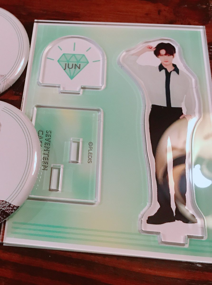 pupu3004's tweet photo. 交換💖SEVENTEEN cafe 

アクリルスタンド 

【譲】ジュン

【求】　ホシ

郵送での交換希望です。

#セブチ　#カフェ
#セブチカフェ
#ジュンピ　#アクスタ https://t.co/xZogBW3AlV