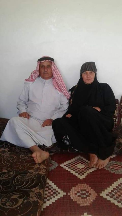 1962Wren's tweet photo. An Elderly Man and his Little Grandaughter In #Inkhil in #Daraa were murdered today by a robber who broke into their home. The attack was loud and brutal. 

Their house is located only 30m from a #Syrian Regime Military Checkpoint

#Act4Daraa https://t.co/4GF84cTcsM