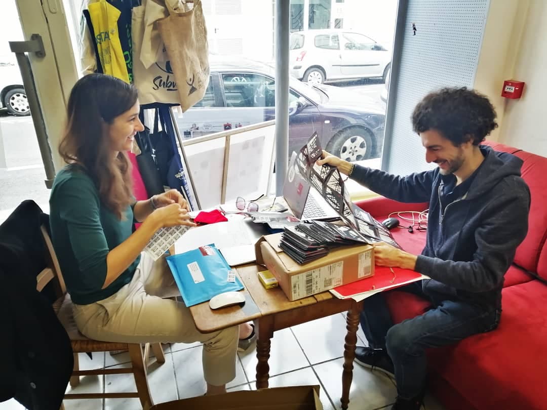 ArgyxGames's tweet photo. #LegacyNews : La Team Argyx en pleine préparation du kickstarter ! 

The Argyx Team is in the middle of the Kickstarter preparation !

#legacy #pocketinvestigations #kickstarter #escapebox #enigma #mystery #boardgame #jeudenquete #mobileescape https://t.co/ntlEn8BbO9