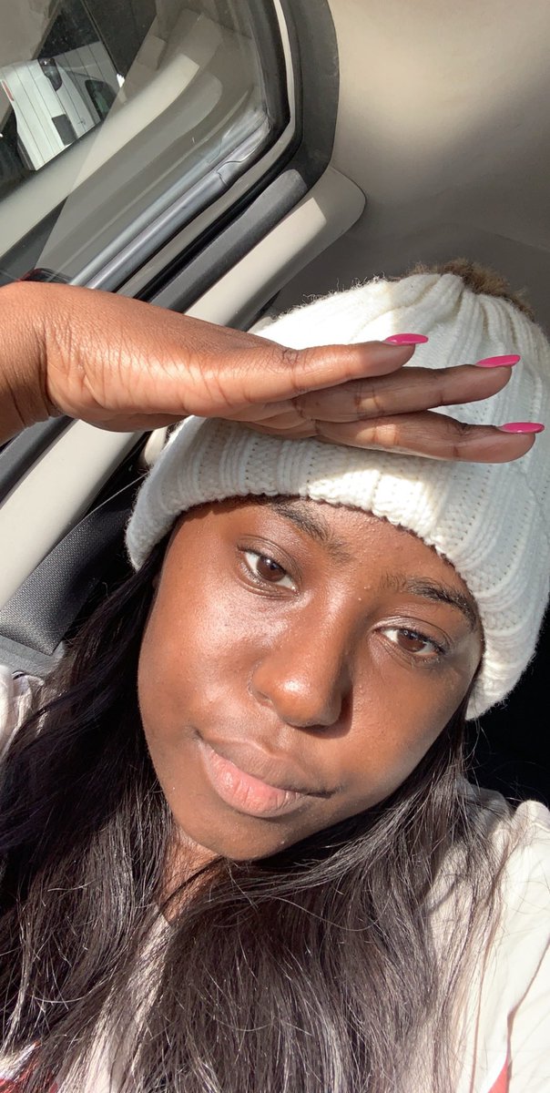 MackettaJ's tweet photo. Happy Juneteenth I never post pics of me with no makeup but I kinda like this pic #Juneteenth https://t.co/Of2IxED4vc