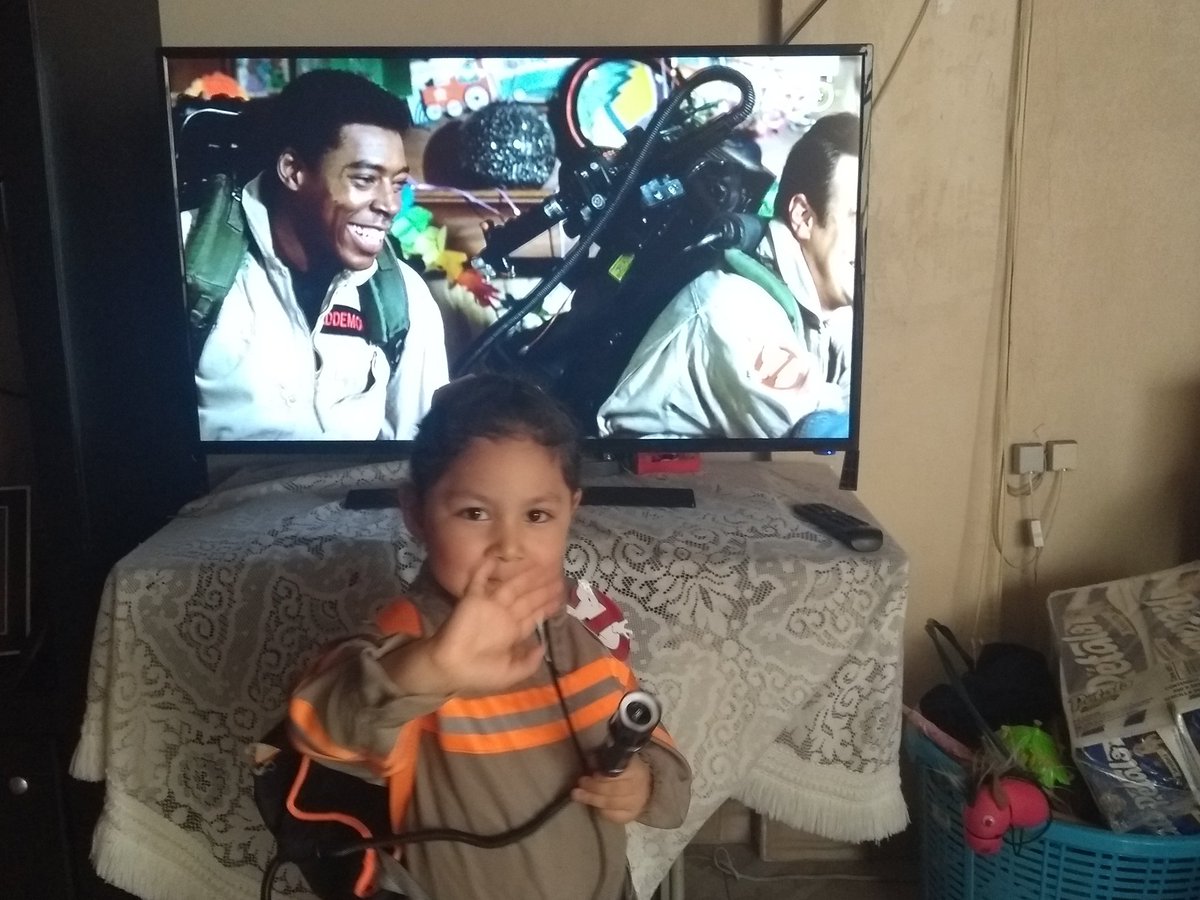 maxeqOre's tweet image. #viernesdepalomitas fan desde chiquita ;)