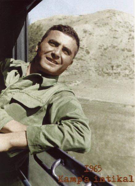 Acı Kaybımız.
Prof. Dr.Aziz Sancar'ın abisi amcam Tahir Sancar'ı kaybettik.

''Daima ileri kızım,daima dik,daima imanlı '
KOCA KURT

Kürşat'a giden yolunu Allah nurla aydınlansın KOMUTANIM