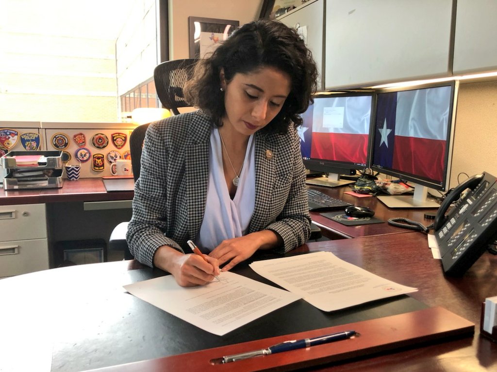 BREAKING: In light of the governor’s guidance I’ve signed an order requiring businesses to require #facecoverings for workers &amp; customers. We've recently seen disturbing #COVID19 trends and we must act swiftly to keep folks safe. We'll use every tool available in this fight.