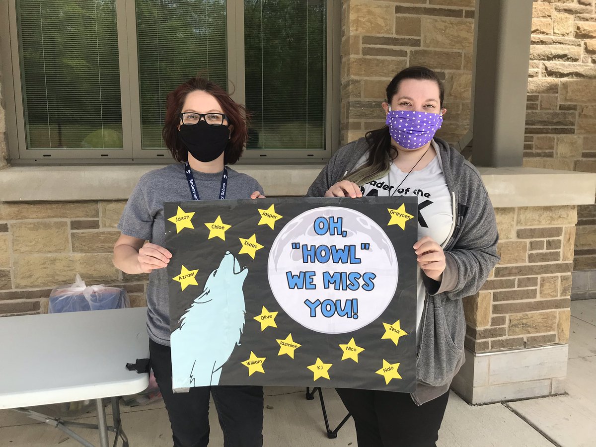 susanchiarello's tweet photo. Congratulations, Wolves! You finished preschool! Mrs. M. and I are so proud of all of you! We love and miss you and can’t wait to see you walking in the halls as kindergarteners in the fall! Have a wonderful summer! 💙🐺 https://t.co/ALB8PJrehM