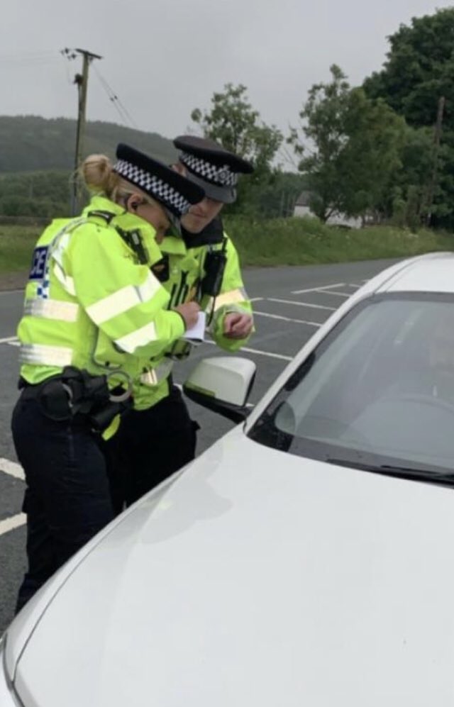 WYP_KirkRural's tweet image. Officers 👮‍♀️ 👮🏻carried out Pro-Laser 🎥 Speed Checks 🛑 in the Outlane Area of Huddersfield earlier today after requests from local residents 👌
#YousaidWeDid
#Fatal5 
#YourNPT 👮🏻👮‍♀️👮🏻🙌