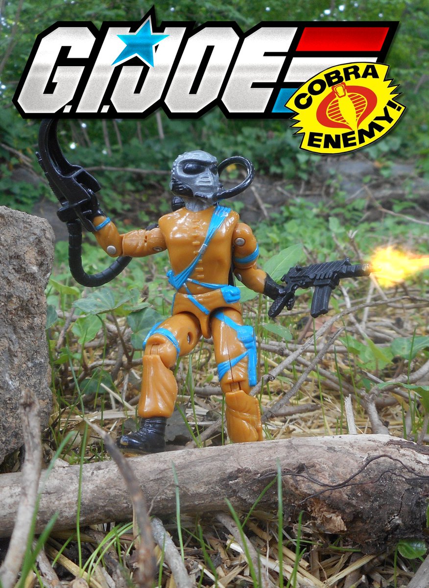FloydAr40884928's tweet image. Here&apos;s 1989&apos;s #FragViper, got him a few weeks ago just missing his &quot;throwing tool&quot; as YoJoe.com calls it,after a modestly priced Ebay purchase this kinda weird Viper is complete.#GIJoe #Hasbro #Cobra #toyphotography #GIJoeNation #PlayOutside #ARAH #ARealAmericanHero