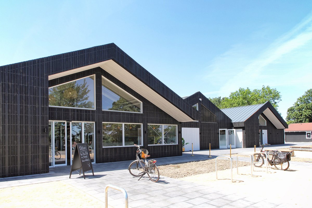 _mvdb's tweet photo. Door #corona helaas geen officiële opening, maar gelukkig is Abel. Grand café restaurant in Poortugaal al wel open.. We zijn trots op het resultaat!
.
.
#restaurant #grandcafe #abel. #poortugaal #horeca #leisure #architectuur #architectuurnl #architecturelovers #BINT #architecten https://t.co/tMoWBpKXsl