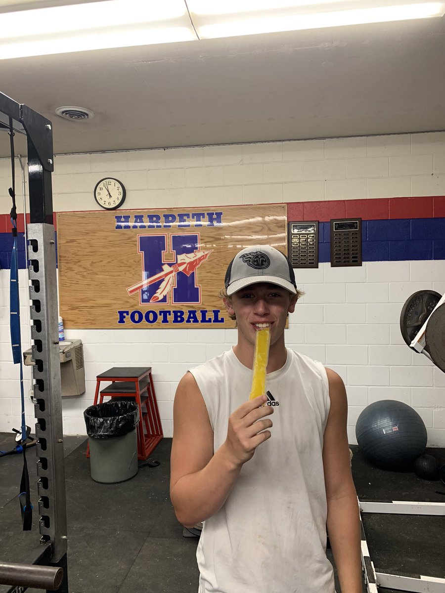 Logan Johnston is a welcome addition to the squad. He brings tons of athleticism and enthusiasm. He will be a strong contributor and teammate this Fall. @LoganJo21992735