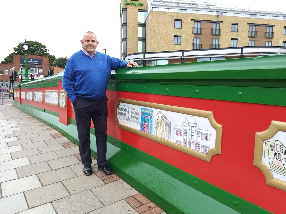 Hounslow Council (@lbofhounslow) on Twitter photo Leader of Hounslow Council, Councillor Steve Curran is pleased as punch with the artwork installed by <a href="/octink/">Octink</a> at Brentford Bridge. Great artists involved from <a href="/TGS_Girls/">The Green School for Girls</a> <a href="/TGS_Boys/">The Green School for Boys</a>, Year 8. Why not pop along for a gander!
Well done to everyone involved in making this happen! 👏🏽 Leader of Hounslow Council, Councillor Steve Curran is pleased as punch with the artwork installed by <a href="/octink/">Octink</a> at Brentford Bridge. Great artists involved from <a href="/TGS_Girls/">The Green School for Girls</a> <a href="/TGS_Boys/">The Green School for Boys</a>, Year 8. Why not pop along for a gander!
Well done to everyone involved in making this happen! 👏🏽