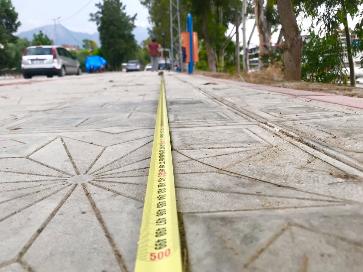 Biz üşenmedik, çöpe mesafeyi ölçtük. Keşke siz de 5 metre için üşenmeseydiniz.