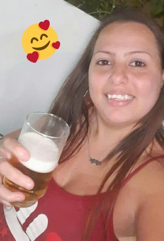 Faby1floor's tweet photo. Parabéns pra mim 3.2 na rajada 🎂👏... Um brinde a felicidade. Obg meu Deus por mas um ano de vida ... https://t.co/d2D7rPZJL4