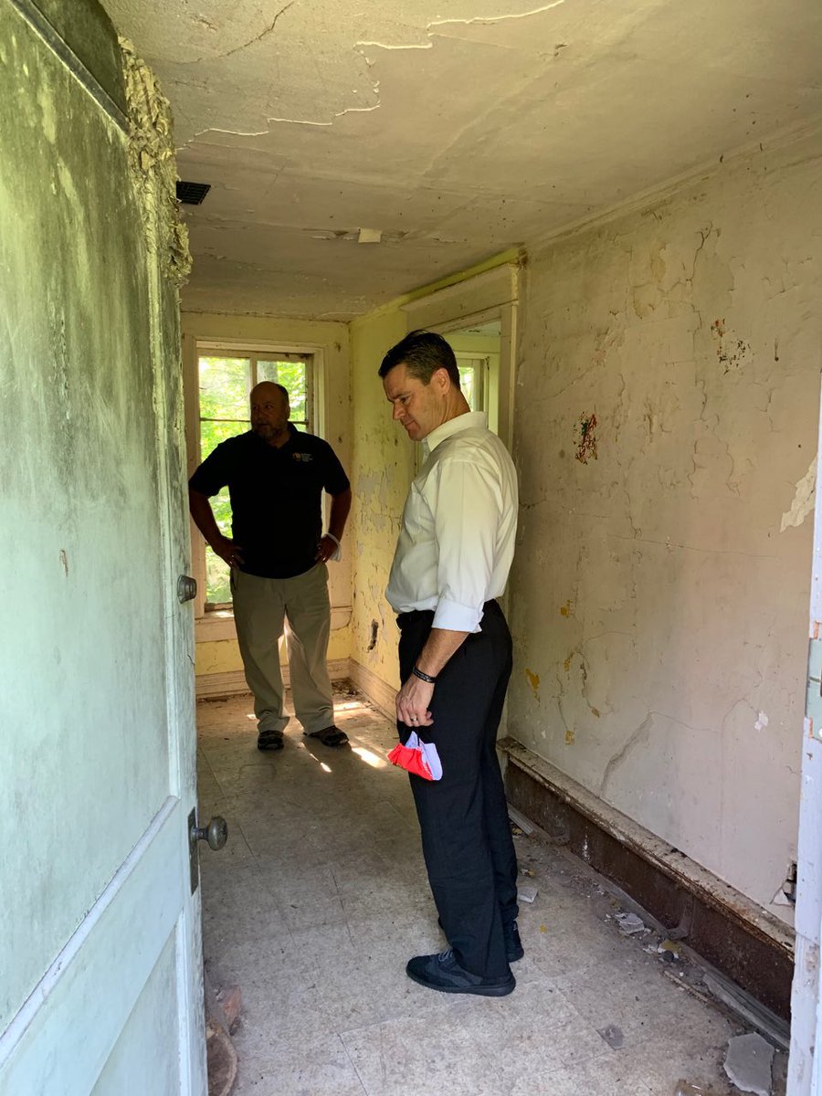 SenToddYoung's tweet photo. Visited @IndianaDunesNPS to see some of the deferred maintenance projects that will benefit from the Great American Outdoors Act, which will improve our parks and create jobs in Indiana. https://t.co/8B67khVYZK