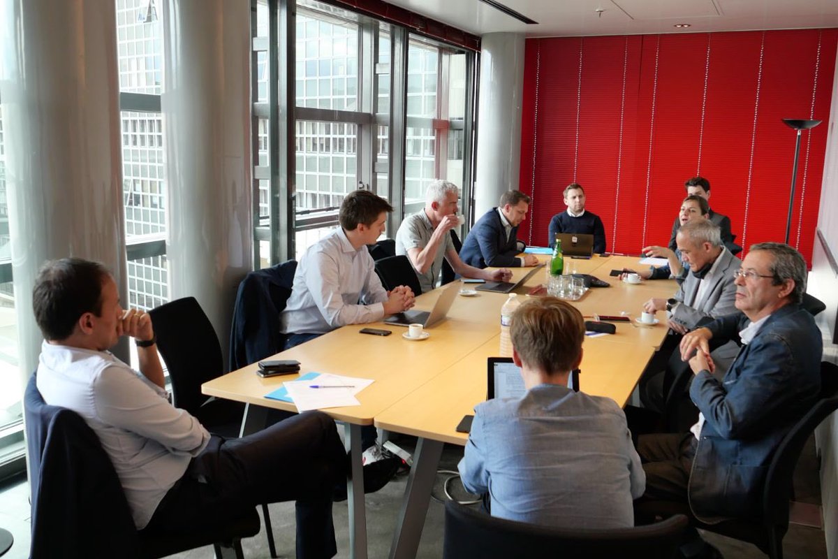 Réunis avec les signataires de « l’Appel du 18 mai » pour l’emploi dans le #numérique. Face à la crise, nous travaillons aux côtés des acteurs du terrain, pour former les citoyens aux métiers du numérique et permettre à tous d’accéder à l’emploi.