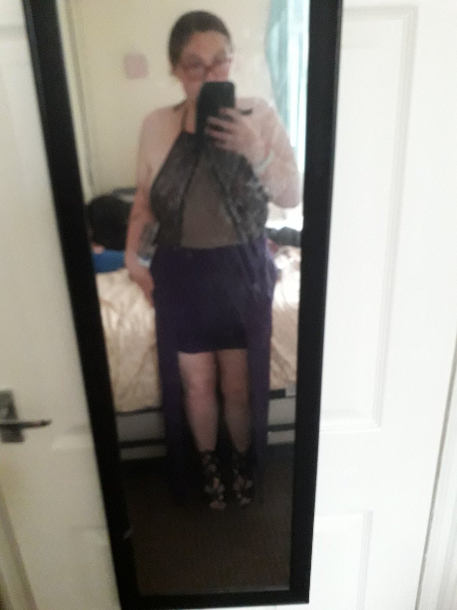 WWEOLDSCHOOL's tweet photo. I wouldn't have the balls to wear this out..... 💔💔😪😪 but I'm loving the skirt lol 😂😂🙈🙈 maybe one day.... #Bodyhate #Truestory #Oneday https://t.co/ZhEcbZi2Yl
