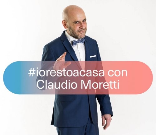 TeatroPasolini's tweet photo. L’arte non si arrende e si sposta online con un format di 'cultura a domicilio': #iorestoacasa con gli artisti è un palinsesto virtuale di 10 appuntamenti #teatro #musica
Lunedì h18 #ClaudioMoretti da pagina #Facebook @TeatroPasolini #Cervignano #Euritmica @CSSUdine @cervignanodf https://t.co/9eSKAiqmYi