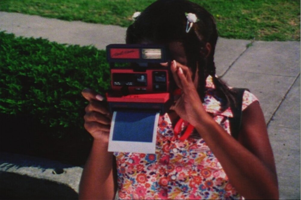 fffest__'s tweet photo. 𝒮𝓉𝓇𝑒𝒶𝓂𝒾𝓃𝑔 𝒾𝓃 𝒾𝓈𝑜𝓁𝒶𝓉𝒾𝑜𝓃: DRYLONGSO (1998) dir. Cauleen Smith @solarflareark - stream on Vimeo https://t.co/nUjPs2pM91