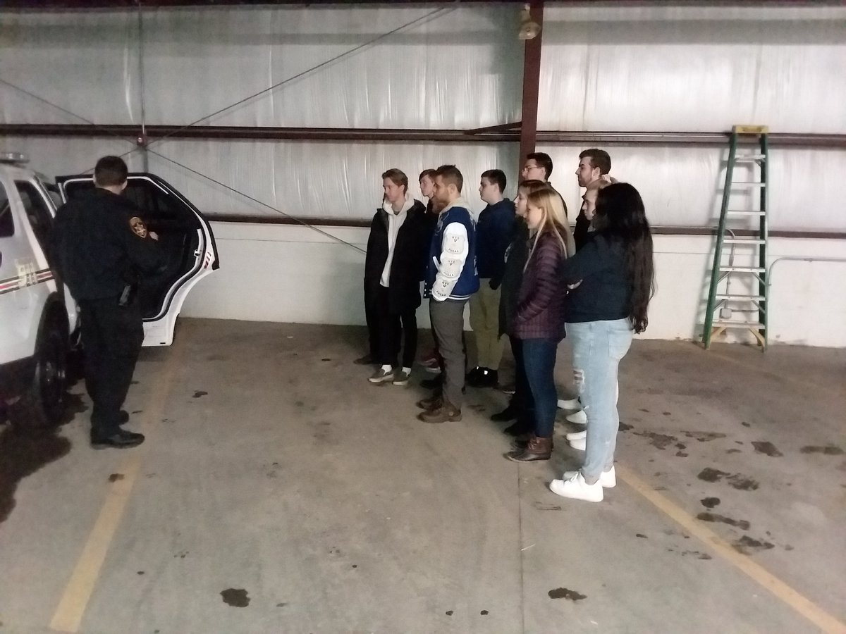 JusticeAcademy1's tweet photo. I am so proud of the AM Justice Academy class of 2020. I wish you the best of luck and I hope you keep in touch with each other. https://t.co/H86ezkzuD5
