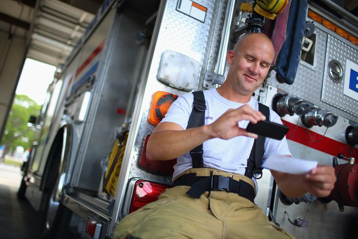 granitestatecu's tweet image. Get a head start on the weekend and save some time by depositing your check on your mobile device. Its convenient, secure, and you can do it from anywhere, at anytime!

youtube.com/watch?v=MWr7fE…⁠
⁠
#gscu #mobiledeposit #checkdeposit #convenience #timesaver