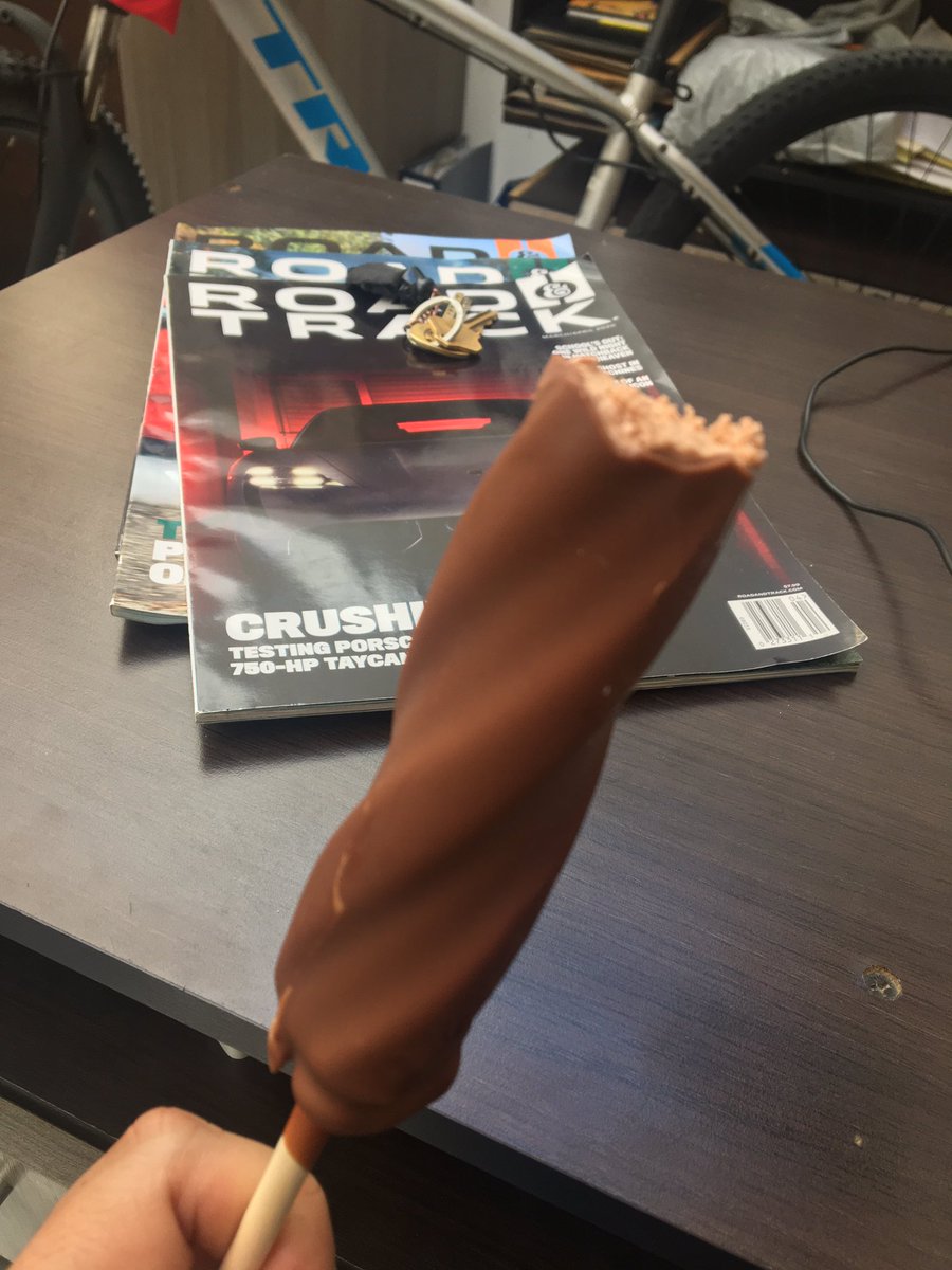 Juan_Horsepower's tweet photo. Helado de @chocolisto para el alma. https://t.co/0Qeyauc9mr