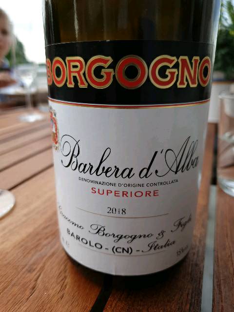 MoreThanBubbles's tweet photo. Check out this wine. I'm giving it 4 of 5 stars with the Vivino apphttp://www.vivino.com/users/klas.wa/reviews/156372786 https://t.co/i9VKGTxOQM