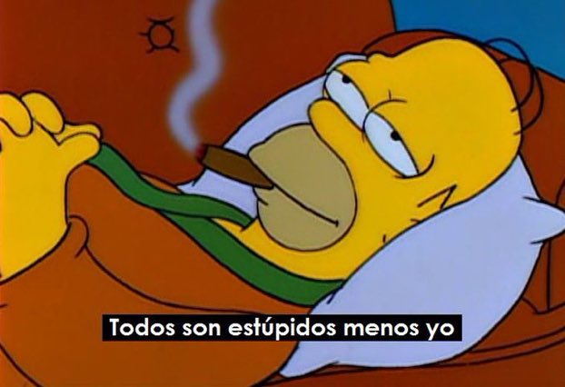 andradescortes's tweet photo. Yo en casa mirando todo lo que está pasando 😲😲😲😲#DiaSinIVA https://t.co/kG2C3F4yig