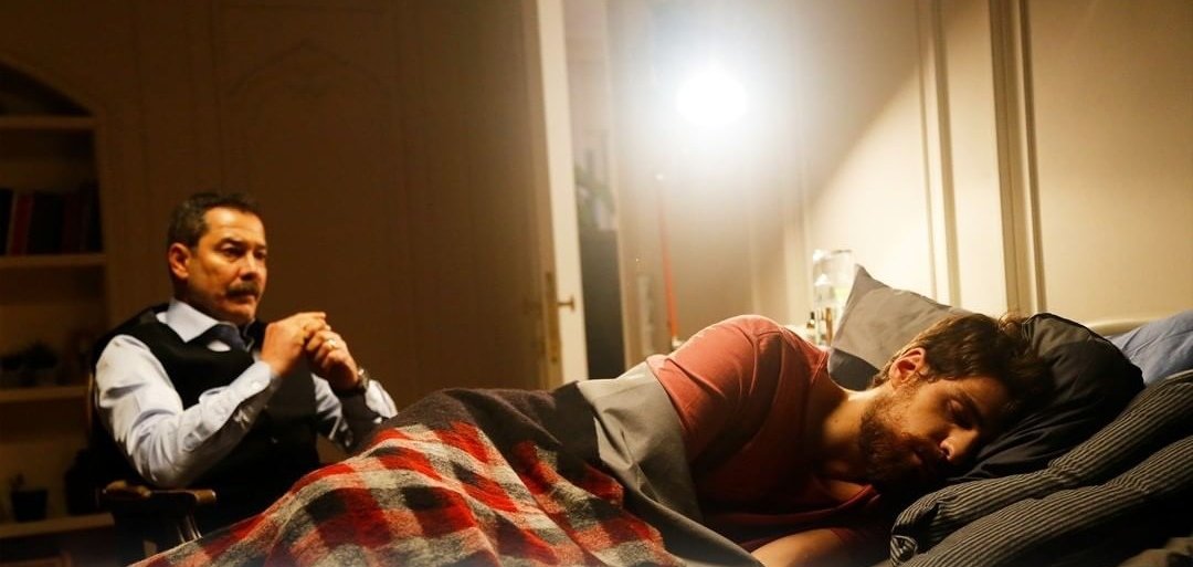 Ne olursa olsun iyiki vardın amca seni çok seviyorum <a href="/AgahBeey/">Agah Karaçay</a>