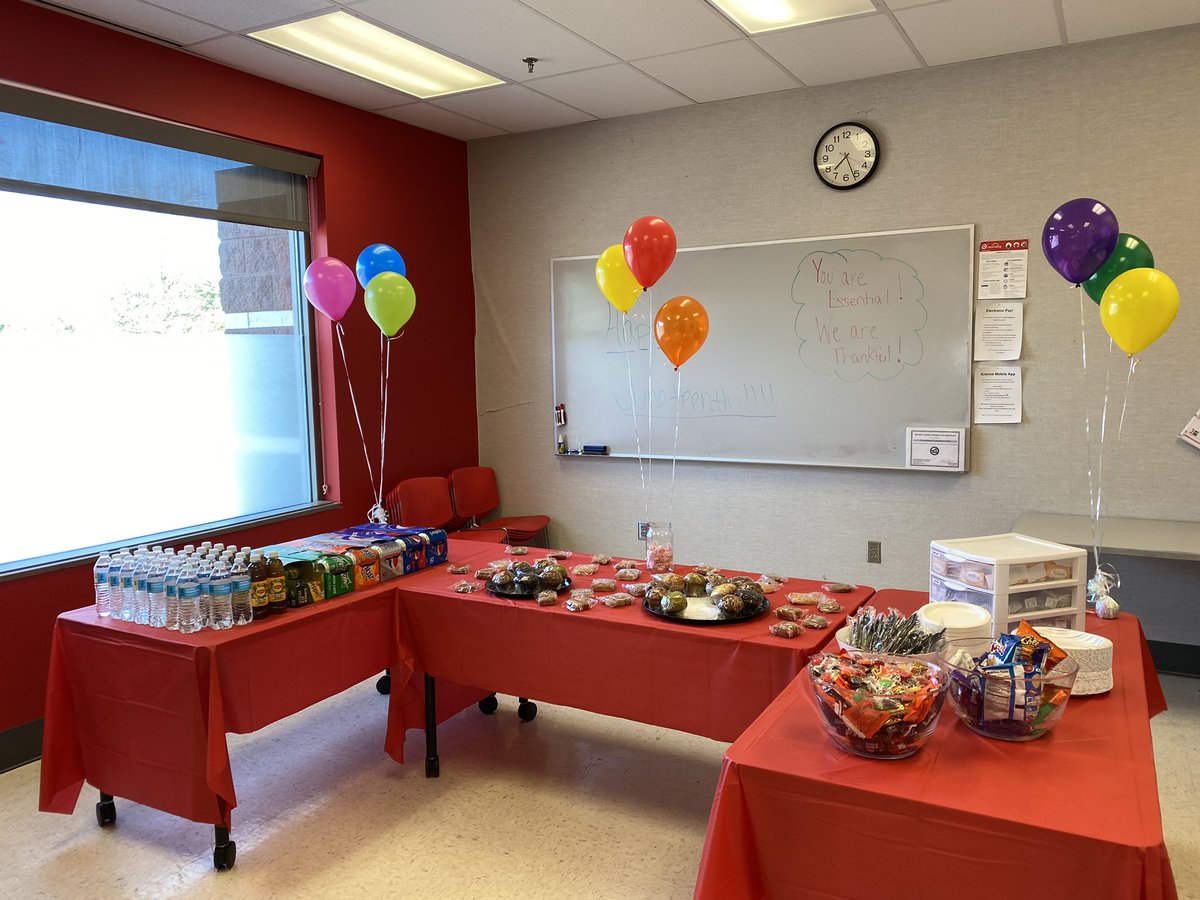 jessswiggins's tweet photo. Happy Juneteenth from T2076!! Enjoying Fun Facts about Juneteenth and TM Appreciation😁 https://t.co/sNLKxvUWbj