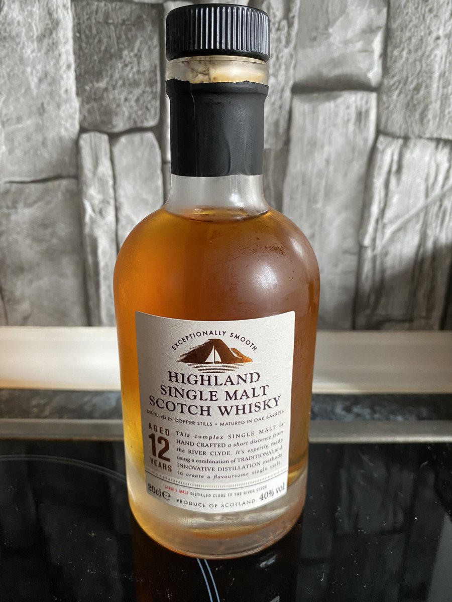 PFCSimon's tweet photo. Oh thanks, don’t mind if I do 🥃 https://t.co/c1in5bXZ47
