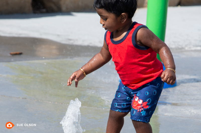 CityofEagan's tweet photo. The Eagan Splash Pad will open for the season on 6/20. We encourage visitors to exercise caution and use the splash pad responsibly to prevent the spread of COVID-19. Please visit https://t.co/jAamevKXow for up-to-date information on guidelines before you visit. https://t.co/7tuPwEV4ES