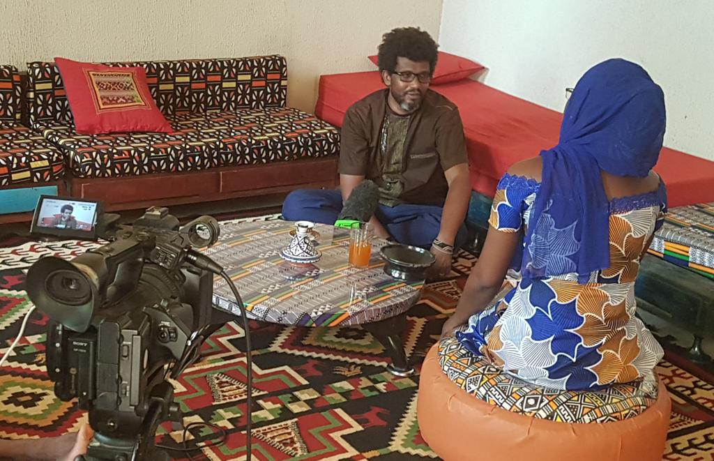 Agmidal1's tweet photo. Nous avons reçu la visite de Fidélité @tv 
#Redonné_une_nouvelle_vie_aux_pneus_et_palettes 
#recyclages  #palettes #pneus 
#agmidal #niamey #niger  #fidélité #tv
+22798333383 ( watsap) https://t.co/kFEt878qhS