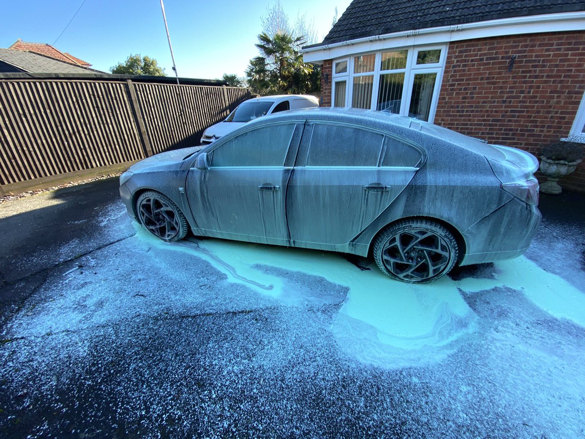 dirtchasers's tweet photo. Car valeting. #CarValeting #Cleaning #Cleaningbusiness https://t.co/S6RUjNMlGe