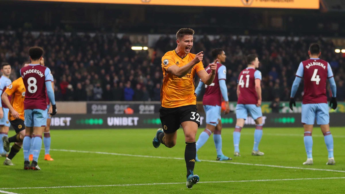 Reverse fixture.  2-0 A soft Lean Dendocker opener and Patrick Cutrone’s late goal sealed a comfortable afternoon for Wolves. West Ham were poor but had chances to get something from the game. Snodgrass’ missed chance was the turning point.