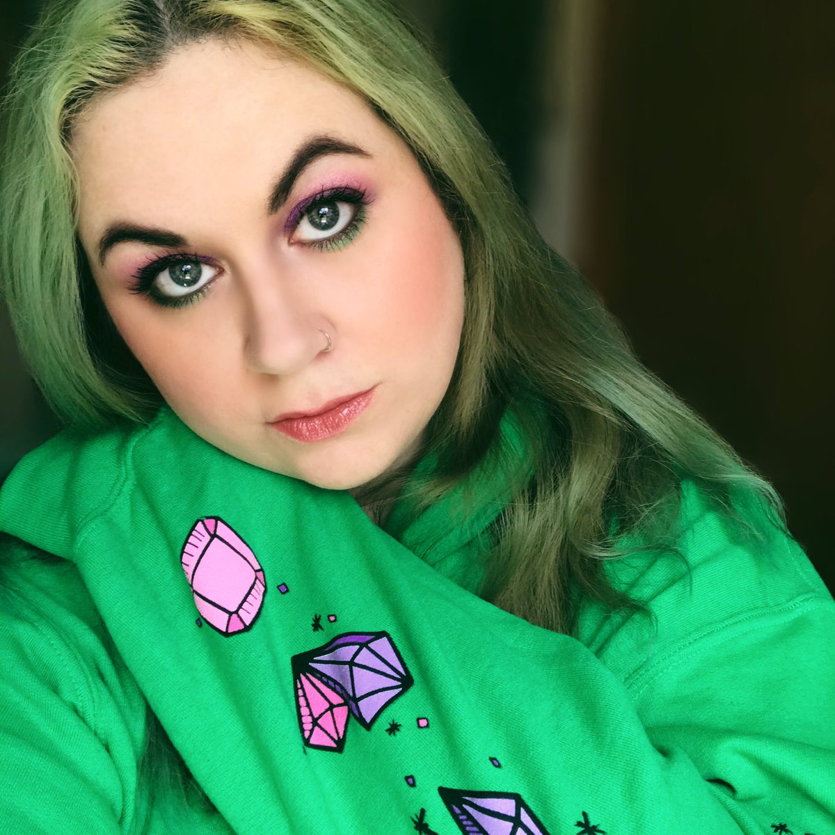 AliciaSchmitt's tweet image. LOOK WHAT CAME, GUYS!!! 💚💕💜 @petewentz @manheadmerch #petewentz #checkyourphone