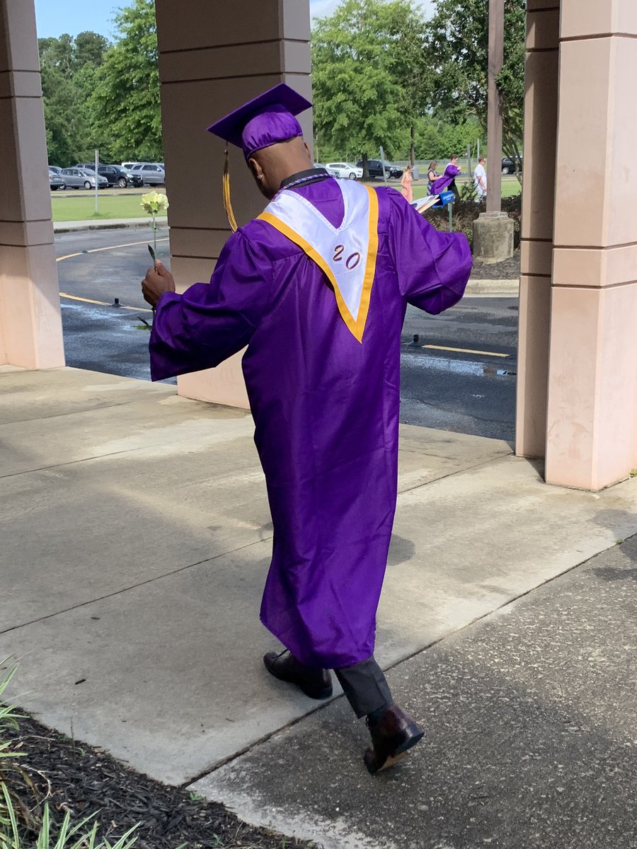 Fiffie5_'s tweet photo. We made it‼️🎉 https://t.co/wjA5cPCZqD
