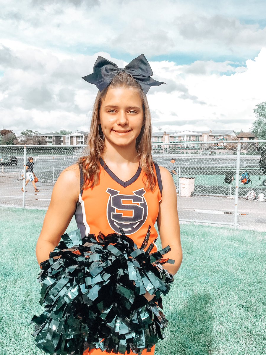 Check your emails! If you signed up for tryouts, you have important info waiting! Here is a photo of our beautiful Mercedes to get your attention! 🤩