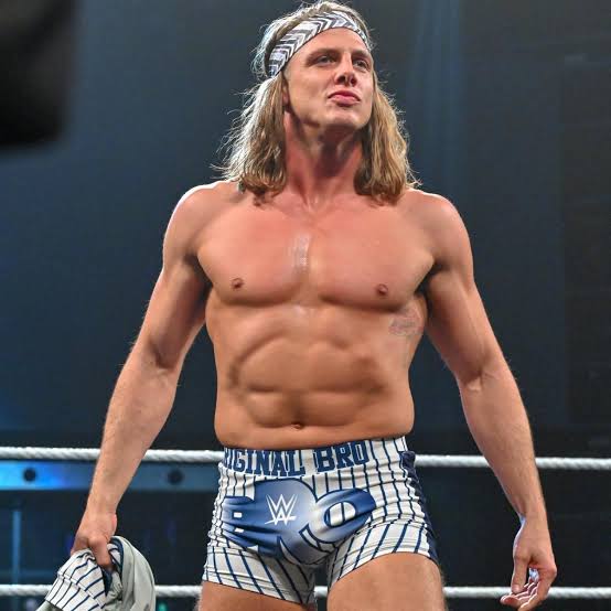 HeroeDelDistrit's tweet photo. #ATENCION 🔴

Matt Riddle fue acusado por La Luchadora independiente #CandyCartwright de acoso y abuso sexual, WWE Menciono que esta investigando el Caso, Por lo que es posible que su asenso a #SmackDown este cancelado https://t.co/B3SKODtOL9