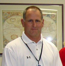 CoachNic2336's tweet photo. We lost a great man, father, coach, and mentor today. Forever grateful for everything you did not only for me but hundreds of young men. Huge loss for our community! Love ❤️ u coach! RIP https://t.co/NeseJYjeCC