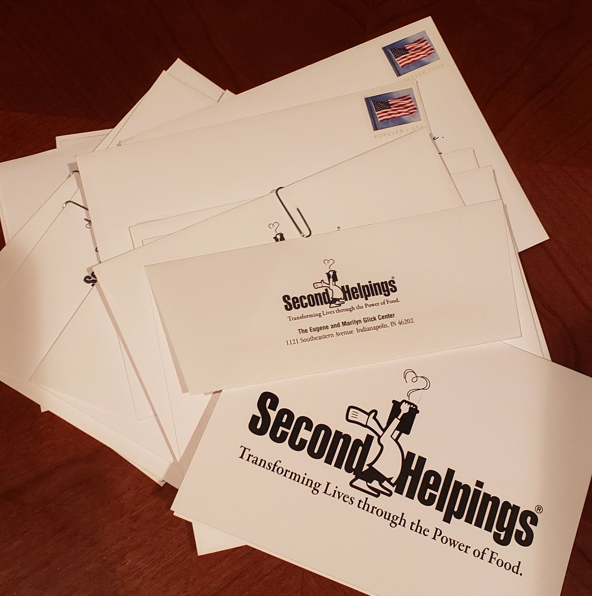 adamclevenger's tweet image. So many incredible donors to thank! Over 500,00 meals in three months have fed families, kids, and seniors. Behind every single meal are donors making the work possible. Donors are putting food on tables that would otherwise be empty. #FeedIndy #InThisTogether