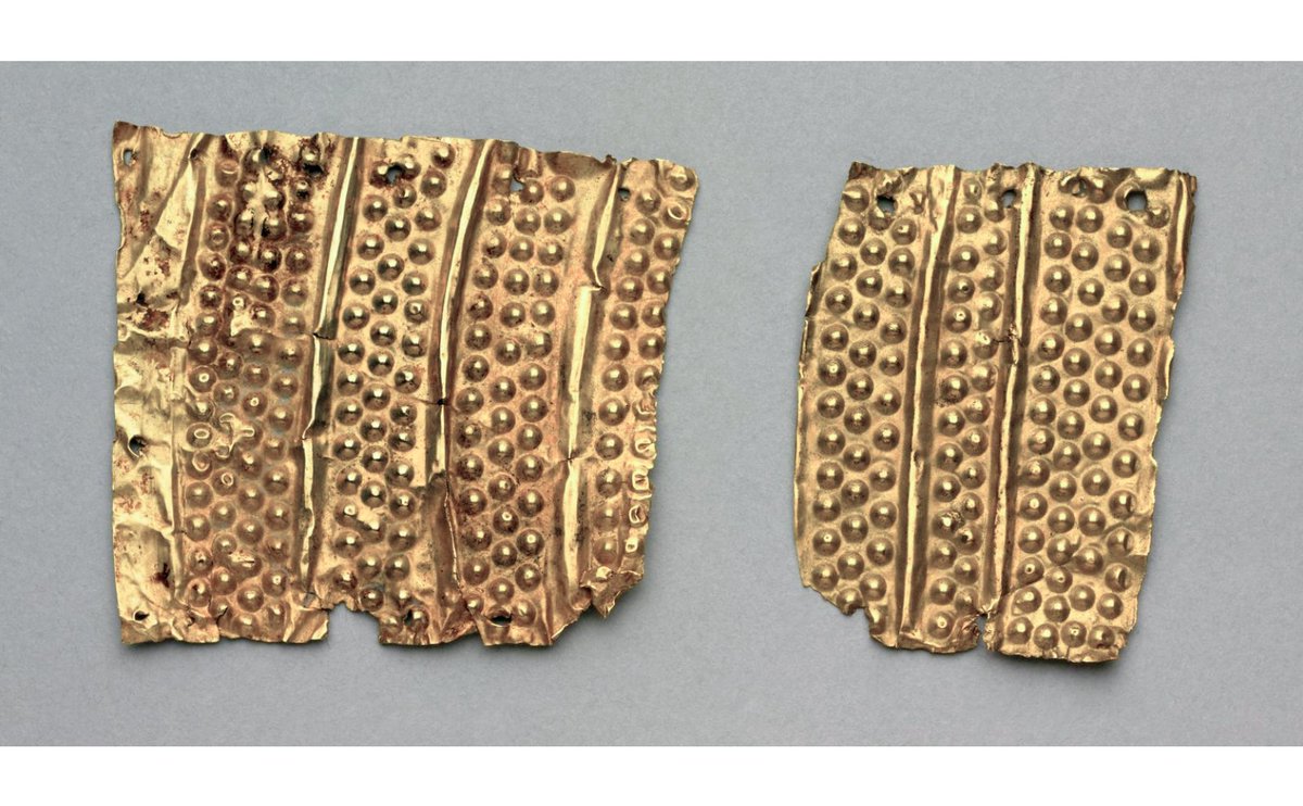 In 1833, a group of workmen quarrying for stone at Bryn yr Ellyllon (Hill of the Elven Faeries) in north Wales, discovered something incredible. There, caked with mud, was a staggeringly intricate gold cape, one of the finest prehistoric examples in the world.THREAD 