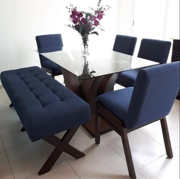 guyzoducamer's tweet photo. Il est jeune et camerounais ; ses doigts transforment le bois. Pierre Paulin Ntep Mintoume donne l'envie de consommer Local et en être fière; installé à Yaoundé -Nkoabang mais n’a aucun soucis pour faire le travail ailleurs 
avec le bois de chez nous. 
 ☎️237 6 95 93 31 99 https://t.co/UizqOL267g