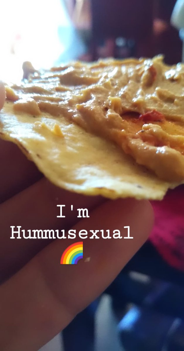 CharliePeanutss's tweet photo. 🌈🌱 #HUMMUSEXUAL
#vegan #govegan #munchies #hummus https://t.co/odbqsaxRsz